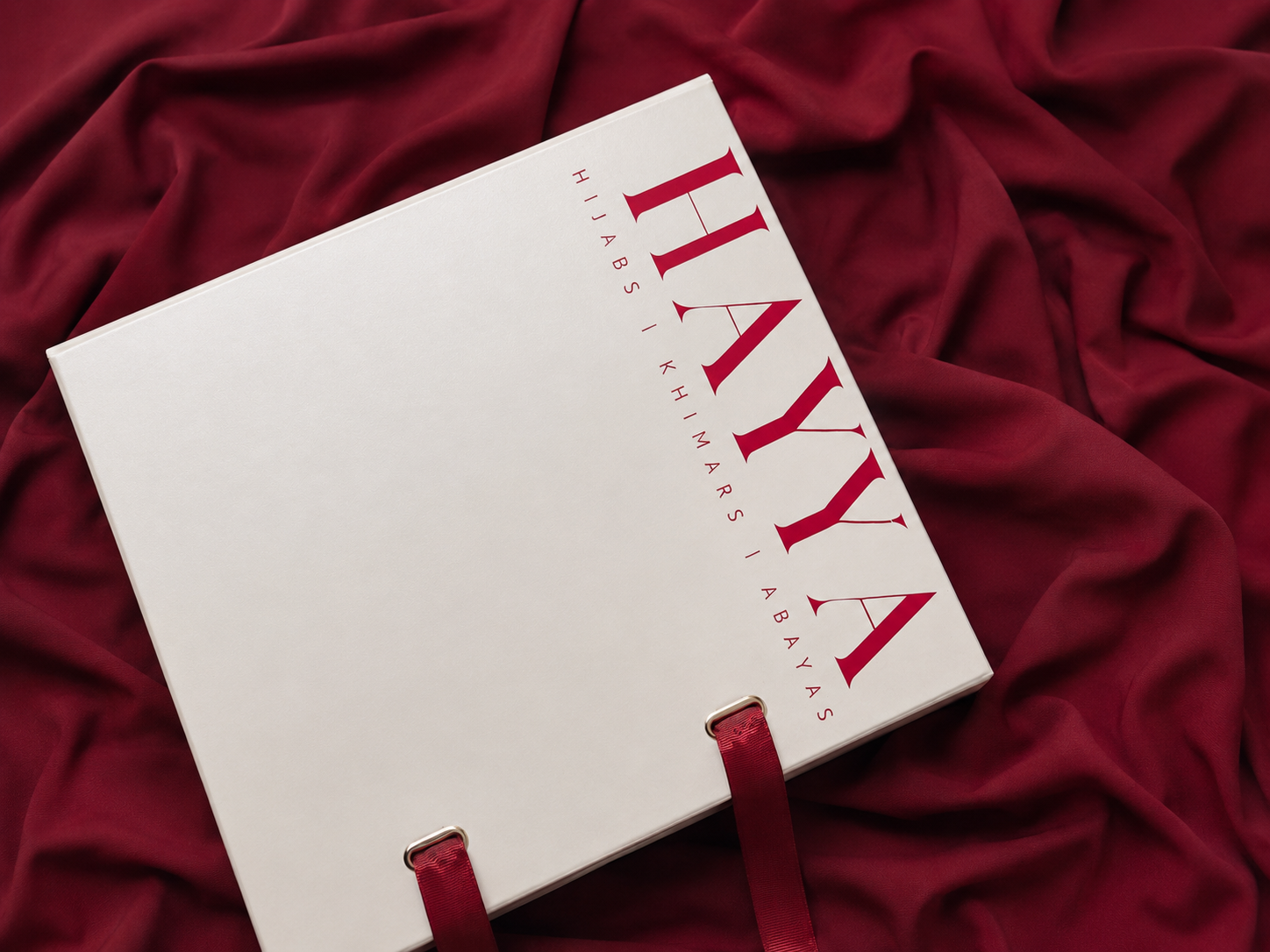 A complete luxury packaging system created by Luxsome